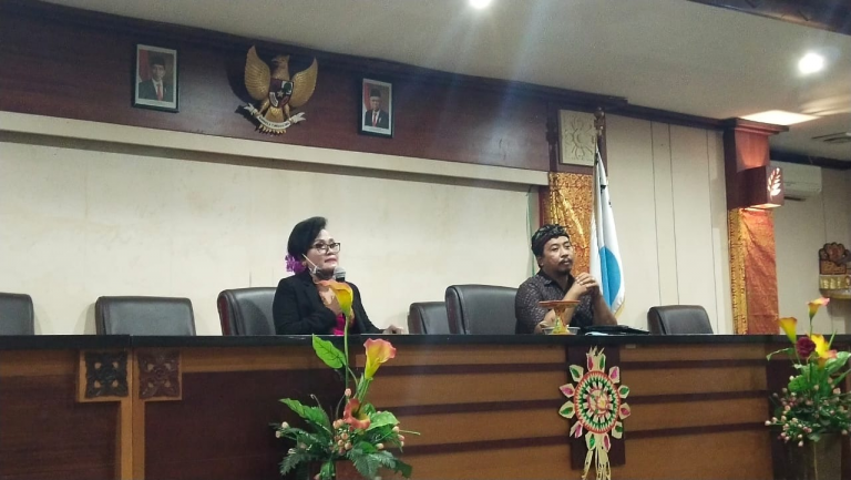 PELEPASAN CALON WISUDAWAN PASCASARJANA UHN IGB SUGRIWA DENPASAR
