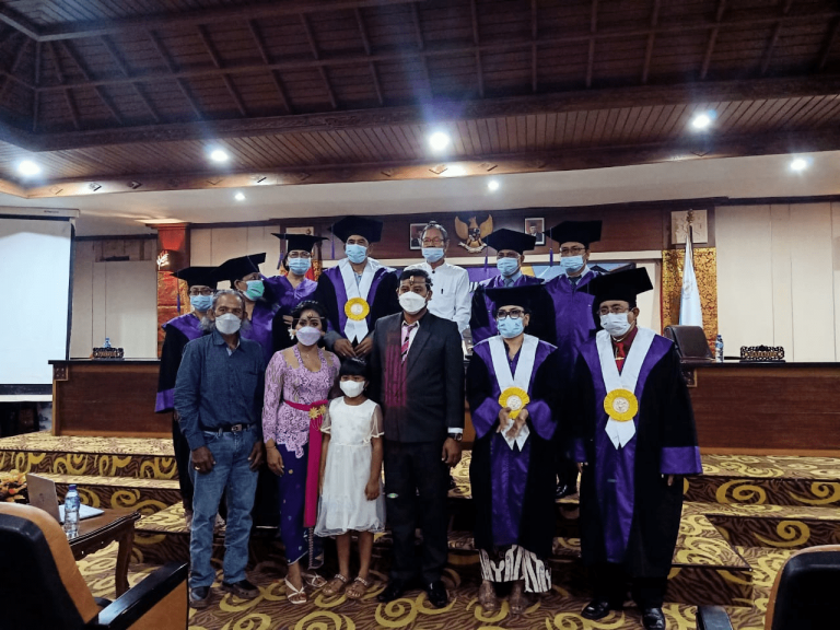 PROMOSI DOKTOR PROGRAM DOKTOR ILMU AGAMA : I NYOMAN ALIT SUPANDI RAIH GELAR DOKTOR KE-91