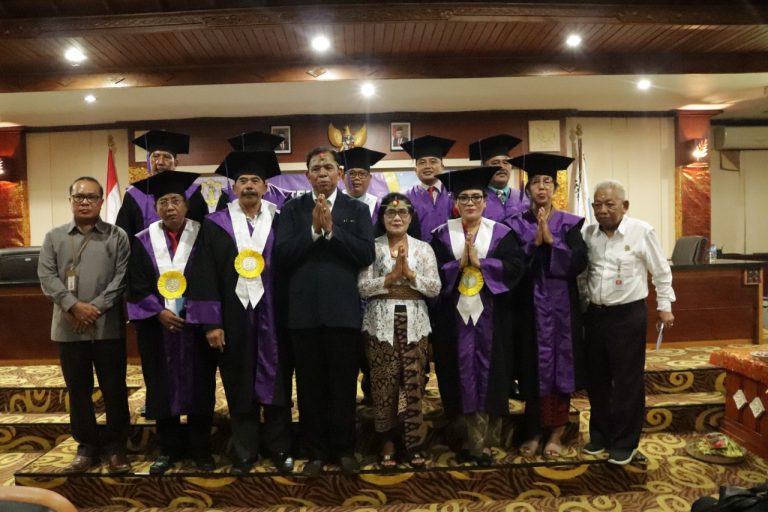 Ujian Terbuka Prodi Ilmu Agama I Made Dharmawan