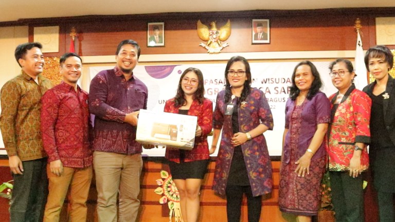 Pelepasan Calon Wisudawan