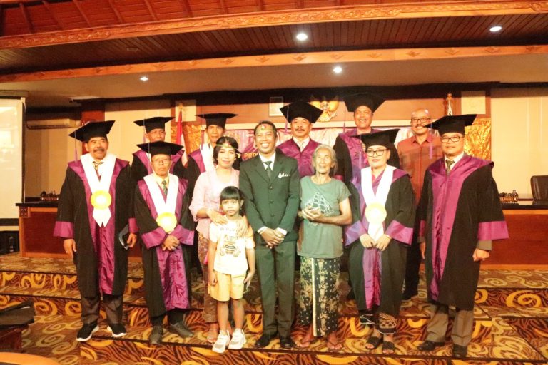 Ujian Promosi Doktor Atas Nama I Nyoman Dayuh