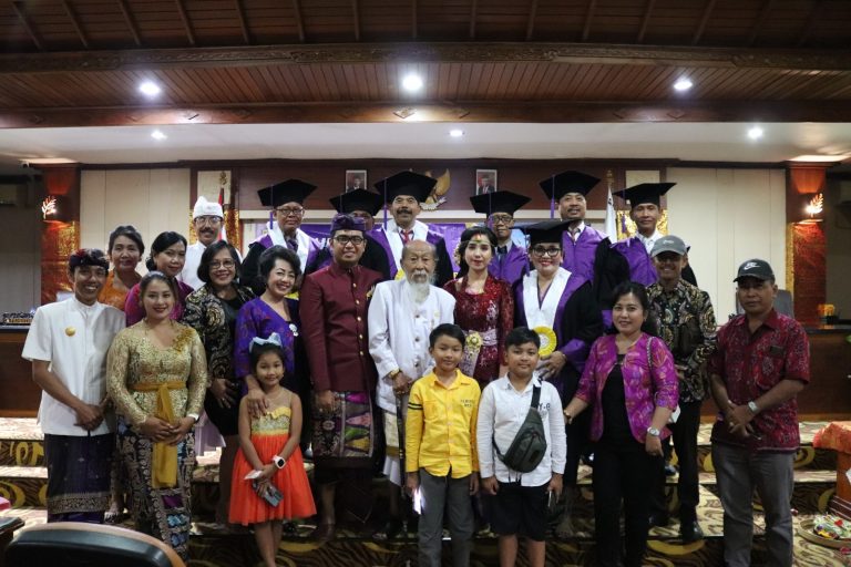 Ujian Terbuka Ida Ayu Aryani Kemenuh