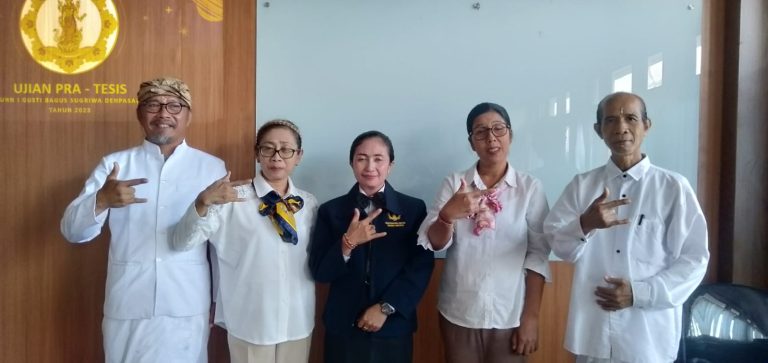 Seminar Hasil Penelitian Pariwisata Budaya dan Keagamaan di UHN I Gusti Bagus Sugriwa Denpasar: Ni Putu Ayu Wikantin Sukses Gelar Ujian