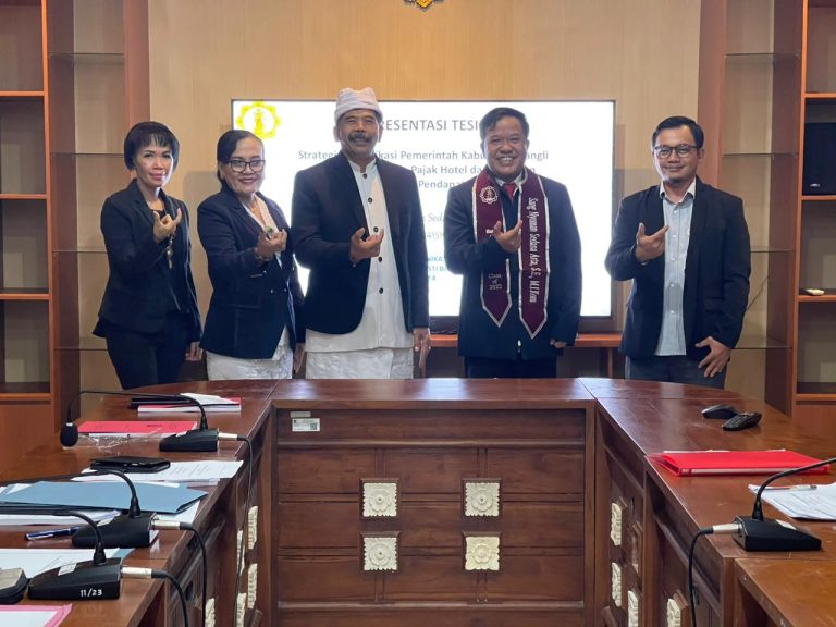 Suksesnya Ujian Tesis Sang Nyoman Sedana Arta di Pascasarjana UHN I Gusti Bagus Sugriwa Denpasar: Strategi Komunikasi untuk Meningkatkan PAD Kabupaten Bangli