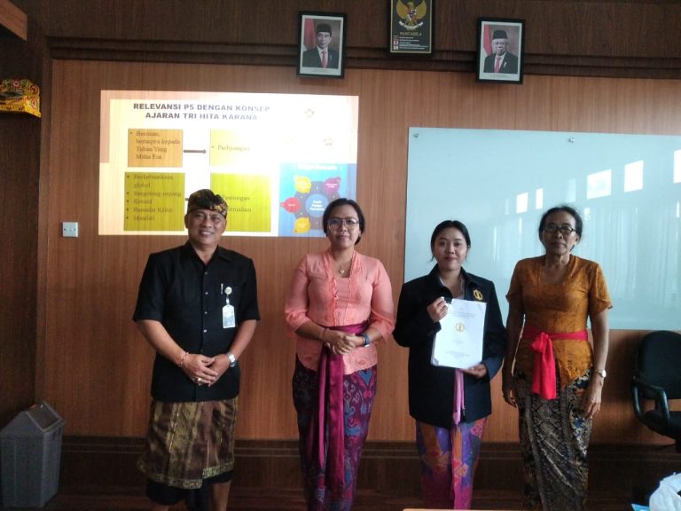 Implementasi Dimensi Profil Pelajar Pancasila dalam Membentuk Karakter Religius: Ujian Seminar Hasil Penelitian Magister Dharma Acarya