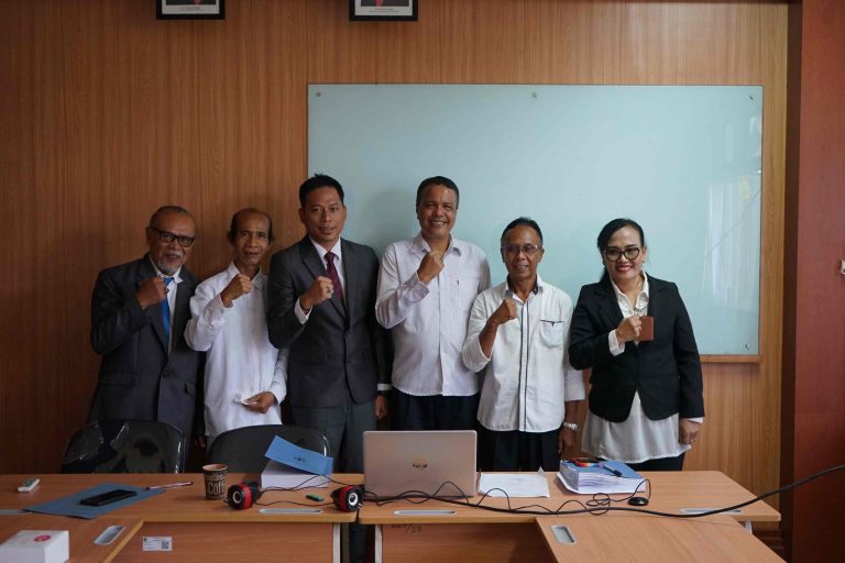 Menggali Kearifan Lokal: I Made Gami Sandi Untara Angkat Eksistensi Tika dalam Ujian Tertutup Program Doktor