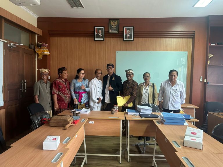 Pendidikan Multikultural Berbasis Tri Hita Karana: Ujian Tertutup I Ketut Gede Adi Trisna Sugara di UHN I Gusti Bagus Sugriwa Denpasar