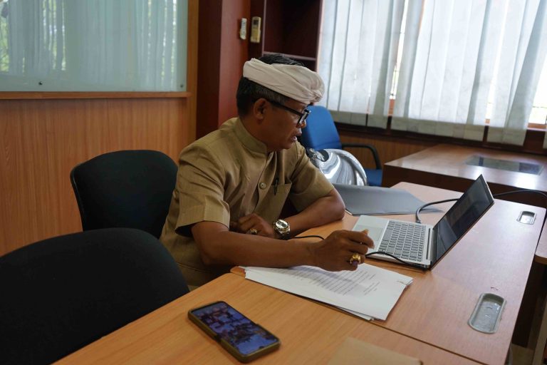 Ujian Proposal Penelitian S3 Ilmu Agama: Persepsi Masyarakat Terhadap Pementasan Topeng Sidakarya di Kabupaten Buleleng