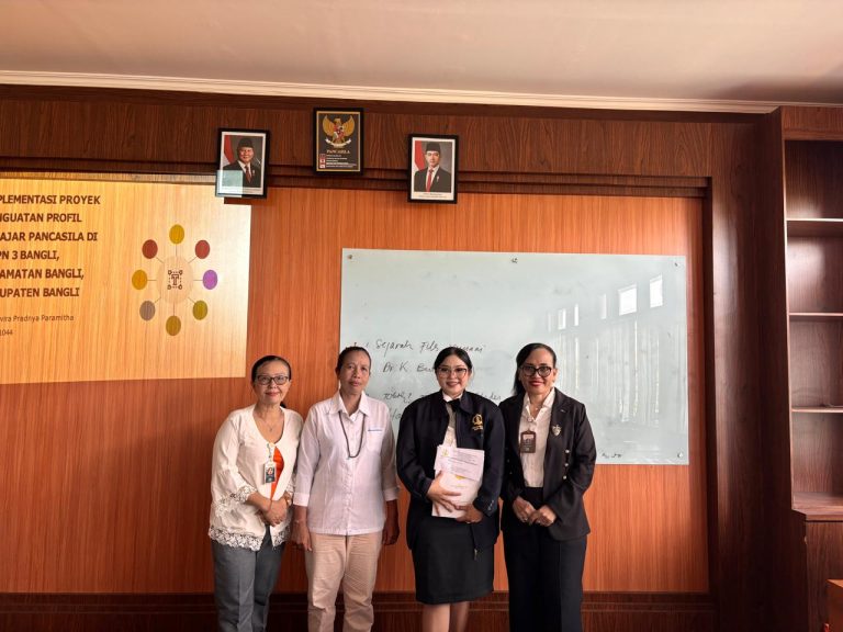 Ujian Proposal Tesis Putu Elvira Pradnya Paramitha: Implementasi Proyek Penguatan Profil Pelajar Pancasila di SMP Negeri 3 Bangli