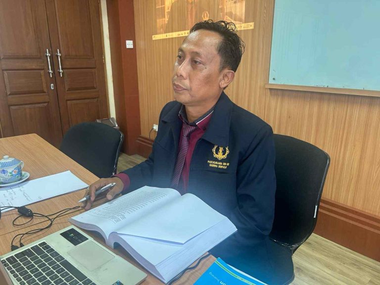 Ujian Seminar Hasil Penelitian I Made Wiradiana: Mengupas Implementasi Shiva Mantra Emotional Freedom Technique (SHEFT) Terhadap Kualitas Hidup Lansia di Panti Sosial Tresna Werda Provinsi Bali