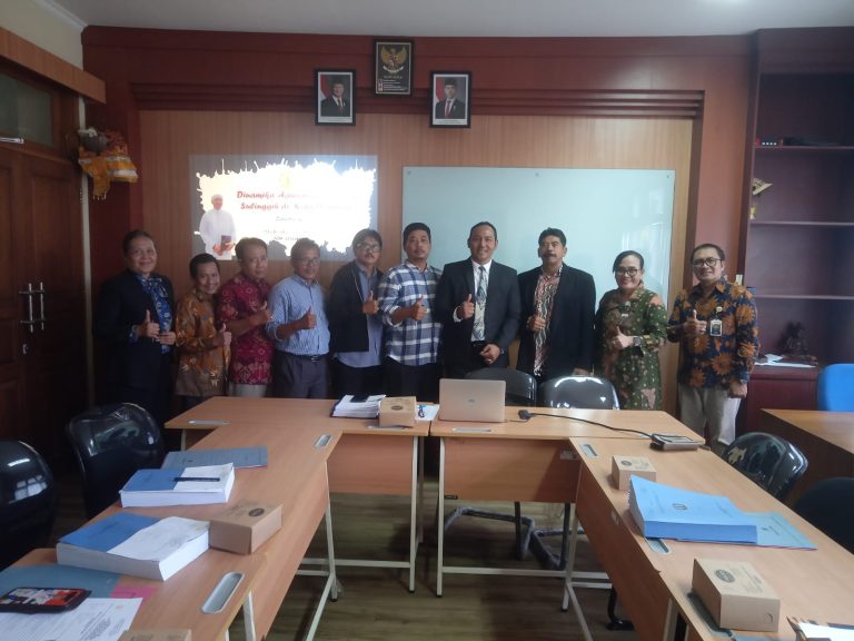 Dinamika Sistem Aguron-Guron Calon Sulinggih di Denpasar: Ujian Tertutup I Made Arka di Program Doktor Ilmu Agama