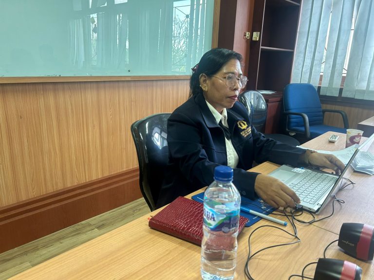 Ujian Seminar Hasil Ni Luh Aryani: Mengkaji Praktik Keberagamaan Upacara Penebusan Roh di Pura Dalem Kerangkeng Nusa Penida