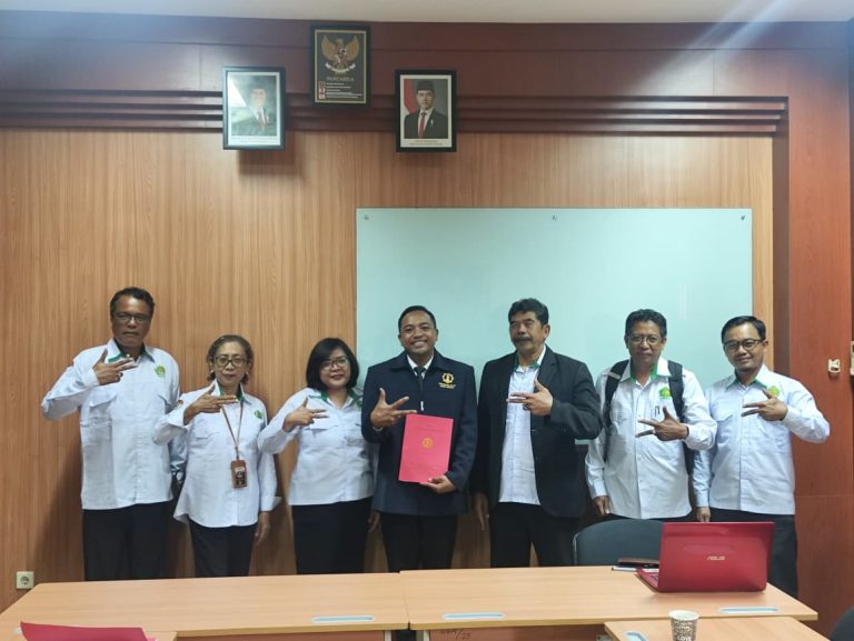 Ujian Proposal Disertasi S3 Ilmu Komunikasi Hindu UHN Sugriwa: Kupas Komunikasi Religi dalam Paket Melukat di Tanah Gajah Ubud