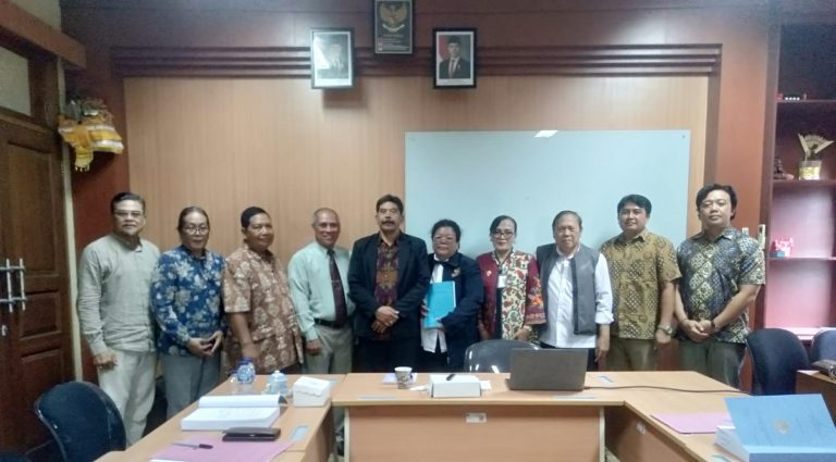 Ujian Tertutup Doktor UHN Sugriwa Windhi Maretha Bahas Rsi Yajna pada Siwaratri di Mataram