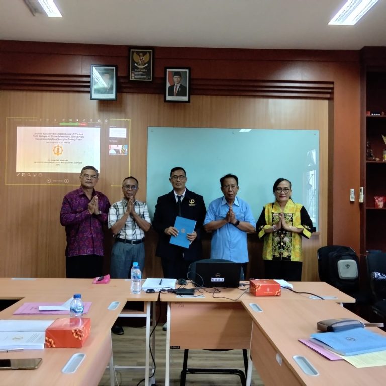Sinergi Teologi dan Sains: Mahasiswa S3 UHN Sugriwa Bedah Spektrum Energi Air Tirtha dalam Ritual Hindu Bali