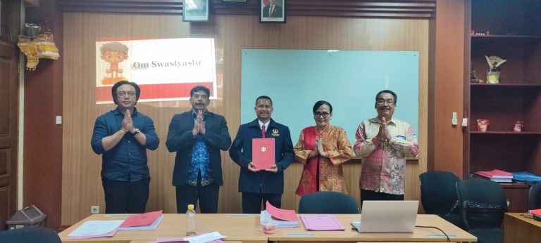Redam Potensi Konflik, Mahasiswa S2 UHN Sugriwa Satria Nugraha Bedah Komunikasi Persuasif Awig-Awig di Tabanan