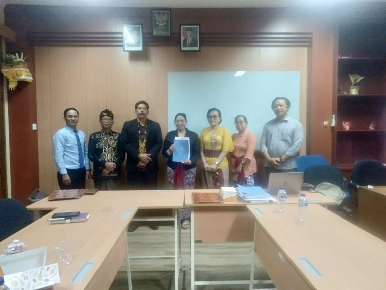 Kupas Tradisi Aguron-Guron, Mahasiswa S3 UHN Sugriwa Ida Ayu Gde Wulandari Sukses Seminar Proposal Disertasi