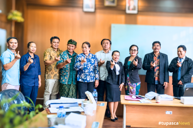 Kupas Teologi Taru Pramana Buleleng, Riset Doktor UHN Sugriwa Eka Sastrika Ayu Sukses Ujian Tertutup