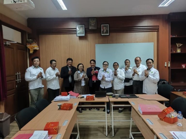 Bedah Strategi Pajak Badung via E-Palapa, Deddy Sandrawan Tuntaskan Ujian Tertutup S3 UHN Sugriwa