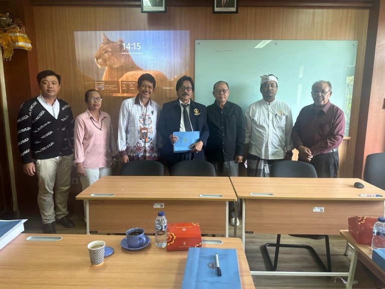 Kupas Teo-Ekologi Tenganan Pegringsingan, Meganada Mantap Lalui Ujian Seminar Hasil S3 UHN Sugriwa