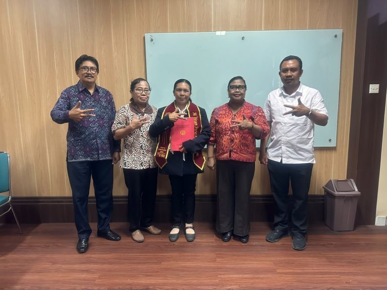 Bedah Strategi Komunikasi Turunkan Stunting di Kintamani, Mariasih Lalui Ujian Tesis S2 UHN Sugriwa